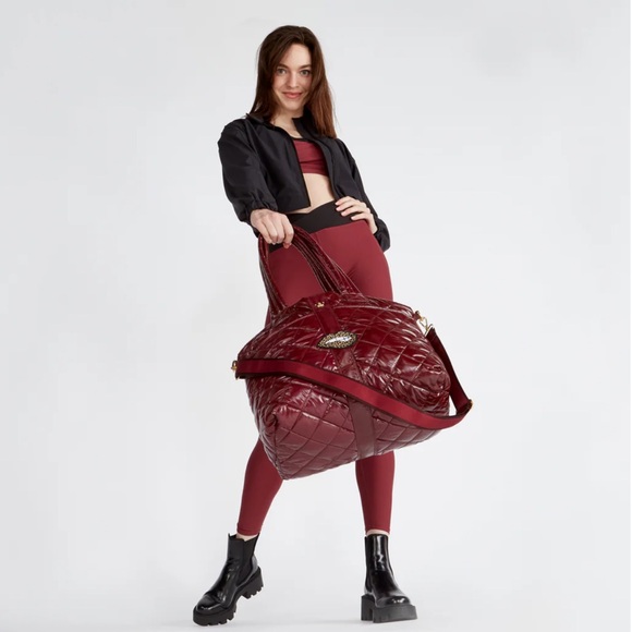 Oliver Thomas Maxed Out Wanderlust Tote Bordeaux NWT - Picture 1 of 7